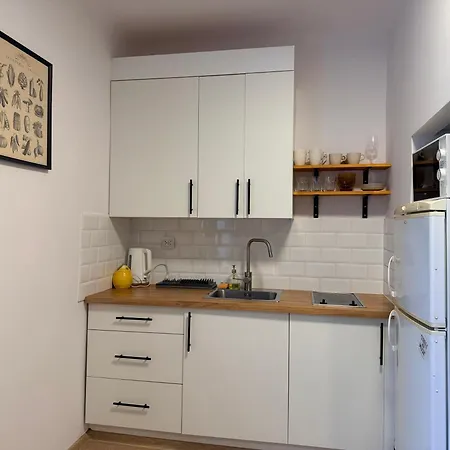 דירה Ohmyhome - Hala Mirowska